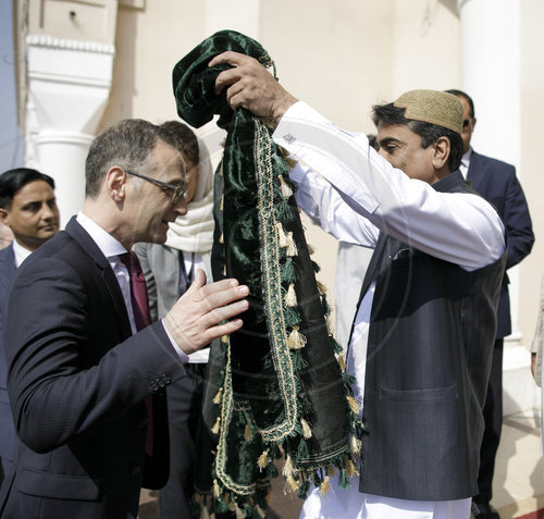 BM Maas besucht Pakistan