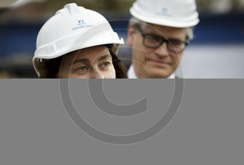 BM Barley besucht Baustelle des Pears Juedischen Campus
