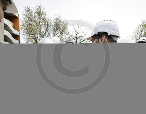 BM Barley besucht Baustelle des Pears Juedischen Campus