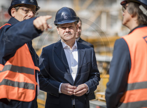 Olaf Scholz besucht Humboldt-Forum