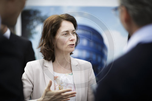 BM Barley besucht Baustelle des Pears Juedischen Campus