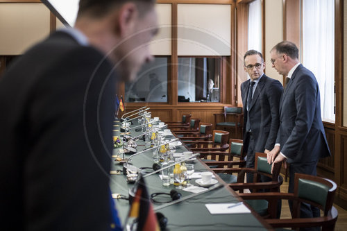 Heiko Maas trifft Scheich Al-Thani