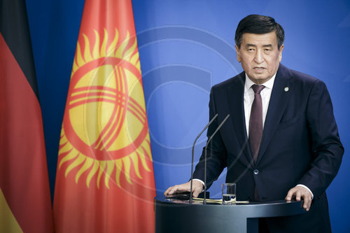 Sooronbaj Jeenbekov, Praesident der Kirgisischen Republik