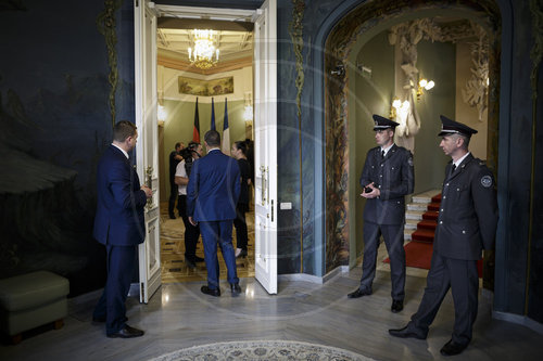 BM Maas reist in die Ukraine