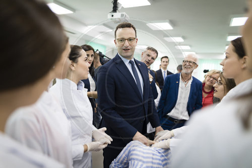 BM Spahn reist in den Kosovo