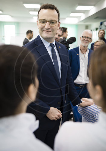 BM Spahn reist in den Kosovo