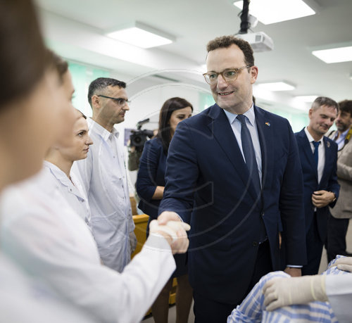BM Spahn reist in den Kosovo