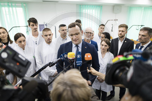 BM Spahn reist in den Kosovo