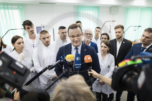 BM Spahn reist in den Kosovo