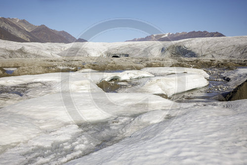 Ein Gletscher im Sirmilik Nationalpark