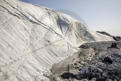 Ein Gletscher im Sirmilik Nationalpark