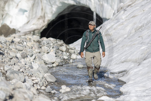 Ein Ranger im Sirmilik Nationalpark