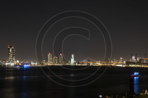 East River, Manhatten, New York