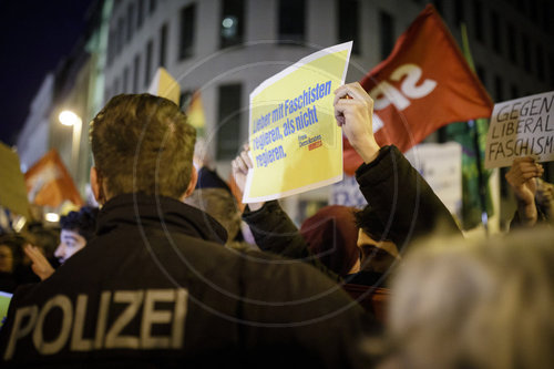 Protest vor FDP Parteizentrale