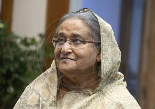 Sheikh Hasina, Dhaka,