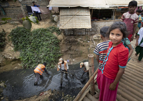 Fluechtlingslager Kutupalong in Bangladesch