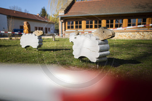 Geschlossener Spielplatz