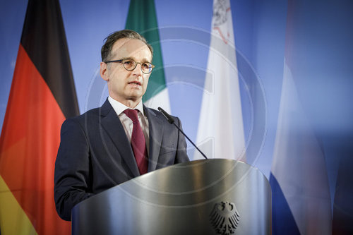 BM Maas bei PK nach Viko Nachbarschaftsdialog