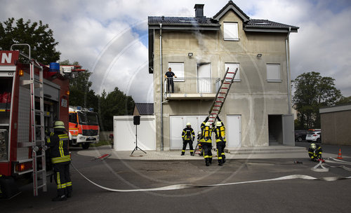 Feuerwehr beim Training eines Einsatzes