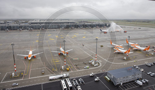 Eroeffnung Terminal 1 am Flughafen BER Willy Brandt