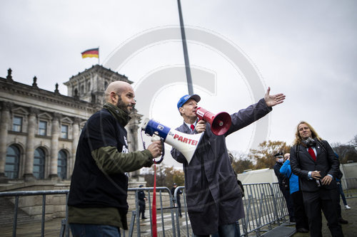 Marco Buelow und Martin Sonneborn