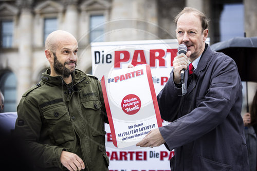 Marco Buelow und Martin Sonneborn