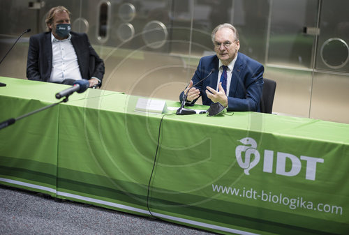 Bundesminister Spahn besucht IDT Biologika