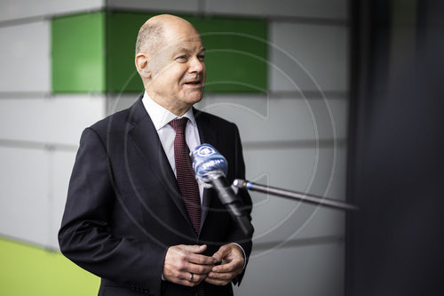 Olaf Scholz besucht BASF und Biontech
