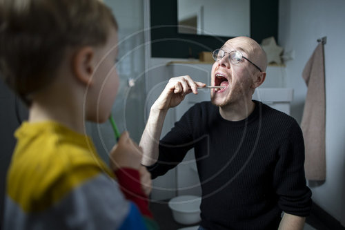 Kinder und Zahnpflege