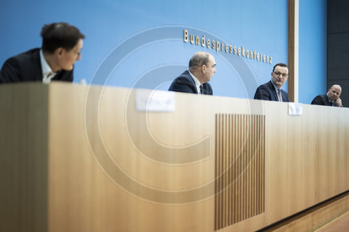 Pressekonferenz zur aktuellen Corona-Lage