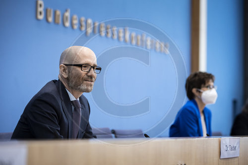 Pressekonferenz zu 'Dein Jahr fuer Deutschland'