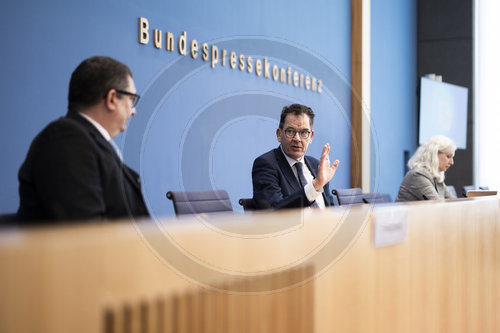 Vorstellung des UNFPA-Weltbevoelkerungsberichts 2021
