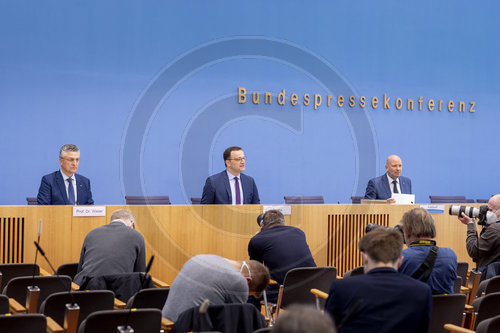 Pressekonferenz Spahn-Wieler