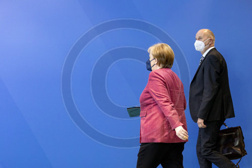 PK Merkel und Woidke - MPK-Ost