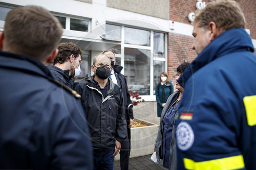 BM Scholz besucht Flutregionen in NRW