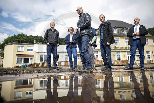 BM Scholz besucht Flutregionen in NRW