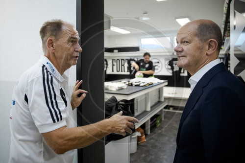 Olaf Scholz besucht Fortuna Babelsberg e.V.