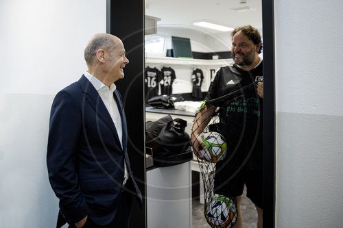 Olaf Scholz besucht Fortuna Babelsberg e.V.