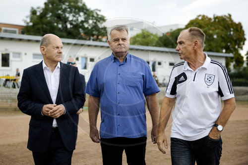 Olaf Scholz besucht Fortuna Babelsberg e.V.