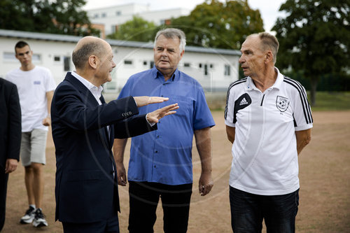 Olaf Scholz besucht Fortuna Babelsberg e.V.