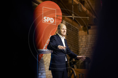 Olaf Scholz bei Buergergespraech