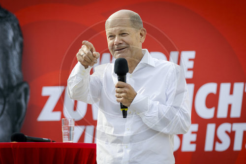 Wahlkampf Olaf Scholz in Nord-Hessen