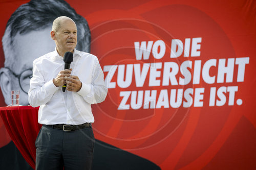 Wahlkampf Olaf Scholz in Nord-Hessen