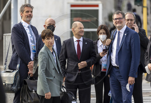BM Scholz beim G20 Gipfel in Rom
