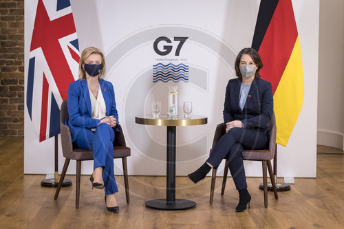 Baerbock trifft GB Aussenministerin