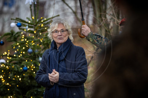 Bundesverteidigungsministerin Christine Lambrecht besucht das Logistikbataillon 172 der Bundeswehr in Beelitz