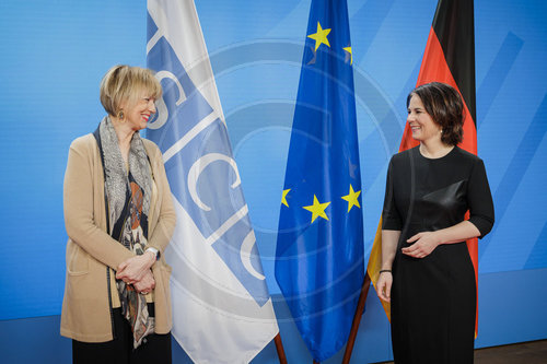 Annalena Baerbock trifft Helga Schmid