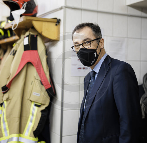 Cem Oezdemir besucht die Freiwilligen Feuerwehr Neustrelitz