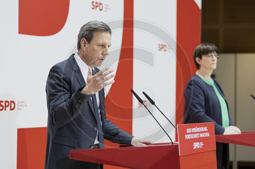 Pressekonferenz nach SPD-Vorstandsklausur