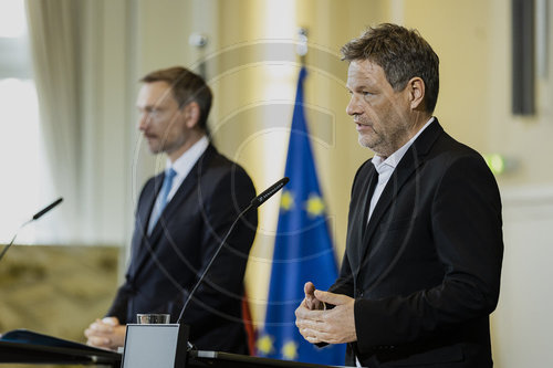 Pressekonferenz zu Wirtschaftshilfen